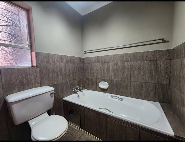 2 BEDROOM TOWNHOUSE FOR SALE IN THREE RIVERS